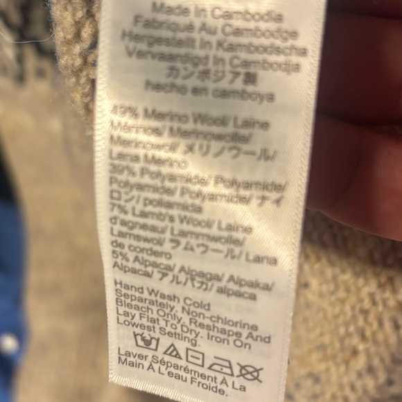 Tan and Black Patterned Sweater - Picture 5 of 5